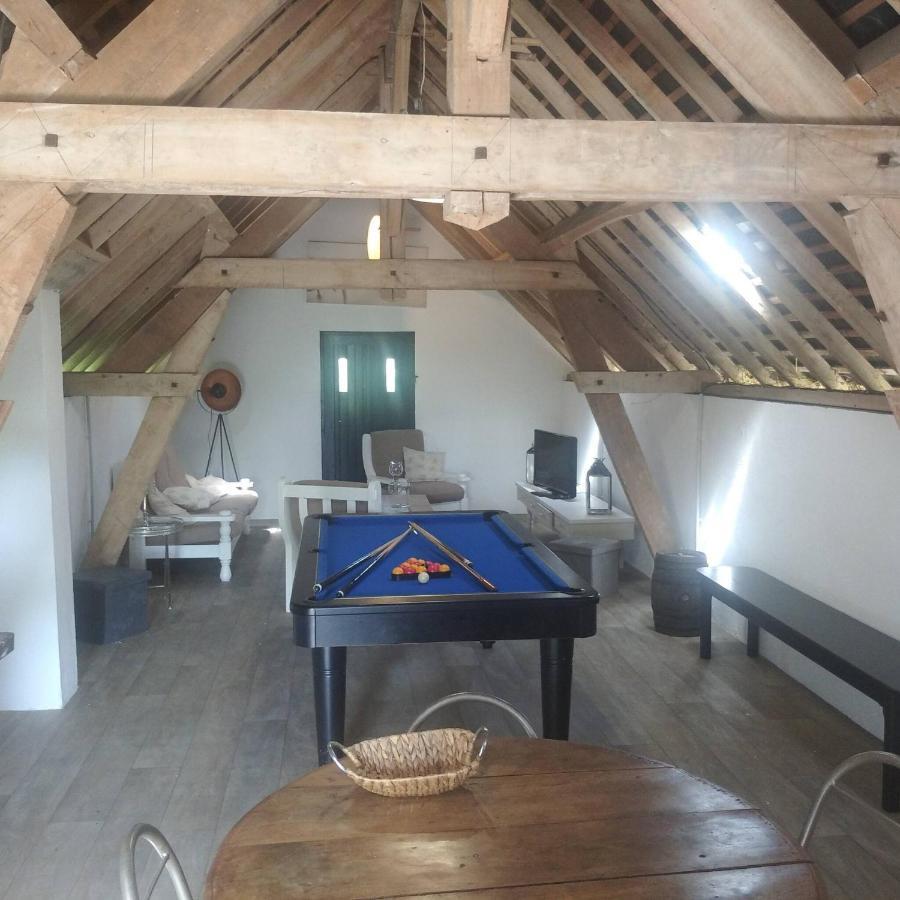 La Roulotte Du Moulin De Palet Villa Bauge-en-Anjou Bagian luar foto